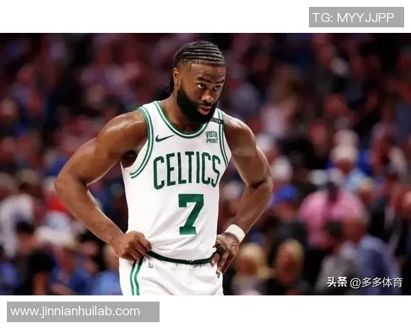 杰伦布朗谈防守恩比德的心得与经验分享